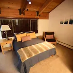 Cozy Condo At Canyon Lodge! Sleeps 8, A Walk To Canyon Lodge