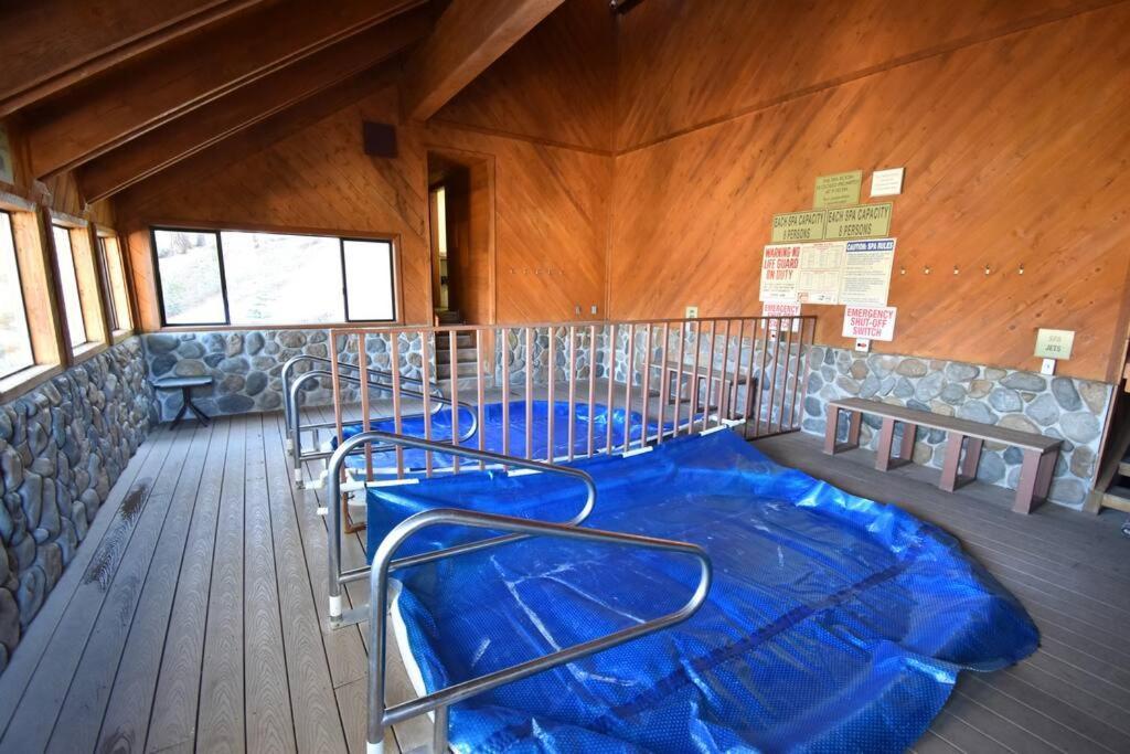 Hébergement de vacances Cozy At Canyon Lodge! Sleeps 8, A Walk To Canyon Mammoth Lakes