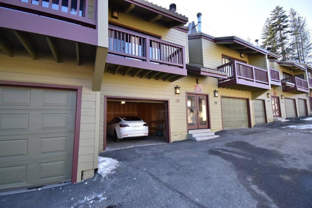 Cozy At Canyon Lodge! Sleeps 8, A Walk To Canyon * Mammoth Lakes