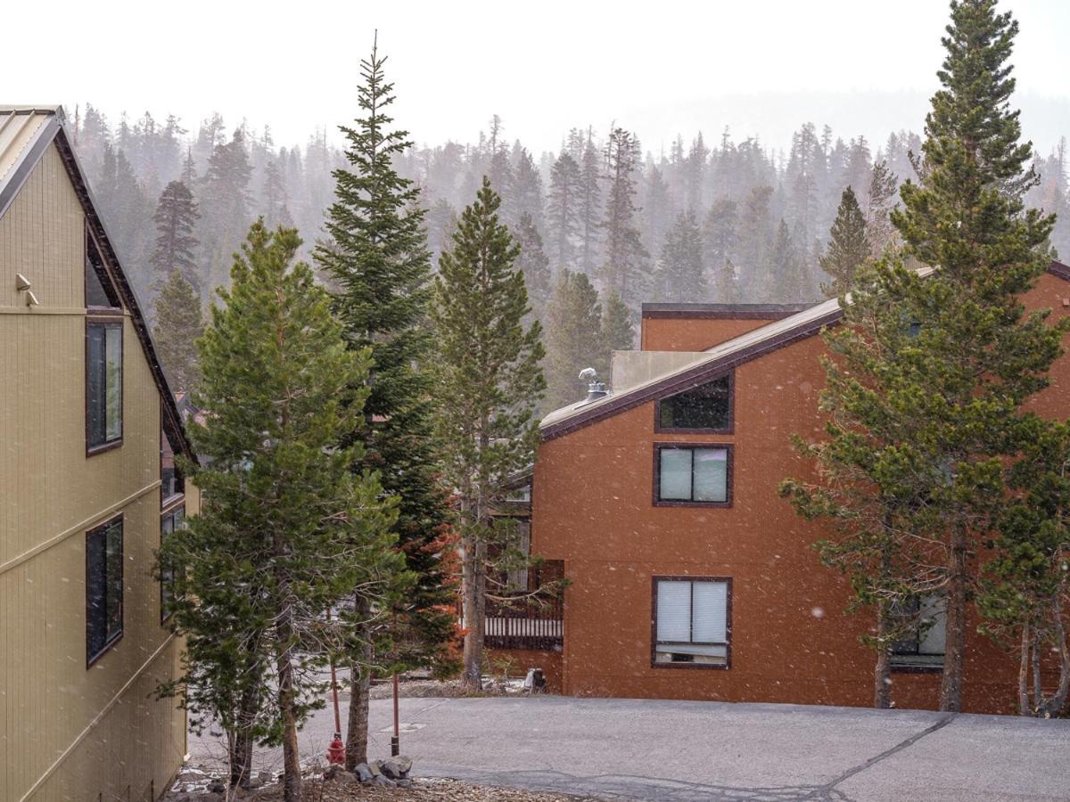 Cozy At Canyon Lodge! Sleeps 8, A Walk To Canyon Mammoth Lakes