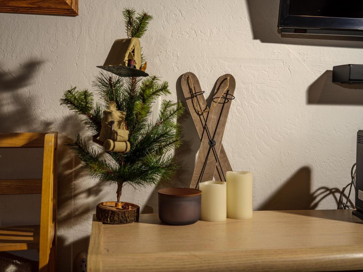 Hébergement de vacances Cozy At Canyon Lodge! Sleeps 8, A Walk To Canyon *