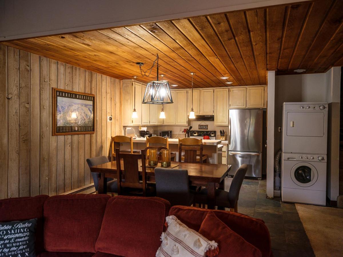 Cozy At Canyon Lodge! Sleeps 8, A Walk To Canyon
