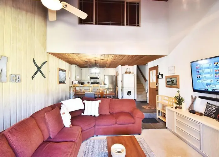 Cozy Condo At Canyon Lodge! Sleeps 8, A Walk To Canyon Lodge