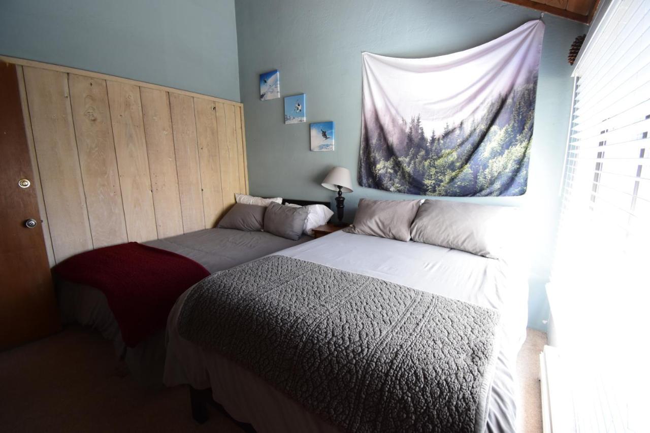 Cozy At Canyon Lodge! Sleeps 8, A Walk To Canyon * Mammoth Lakes